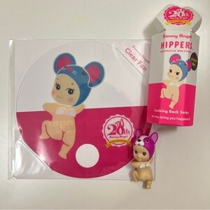 NWT Sonny Angel Looking Back Hipper French Bull Dog